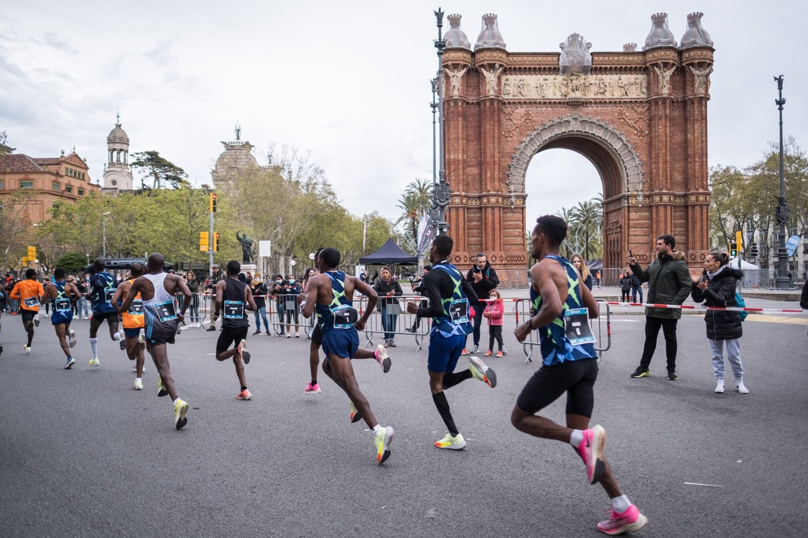 21K Half Marathon Road Races Barcelona 2025 - eDreams Mitja Marató Barcelona by Brooks elite runners